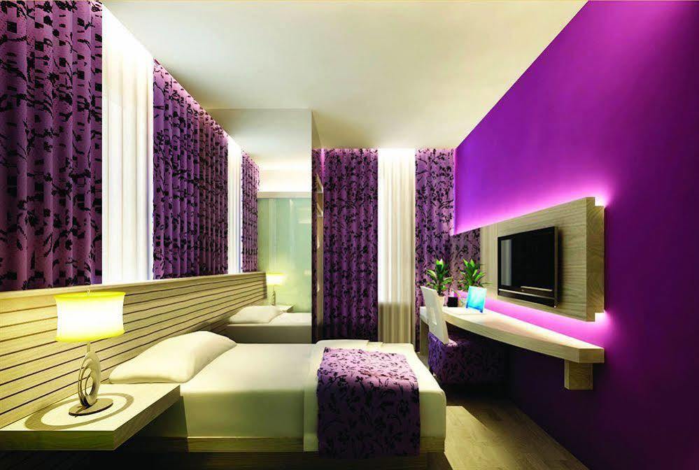 Royal City Hotel Jakarta Exterior foto