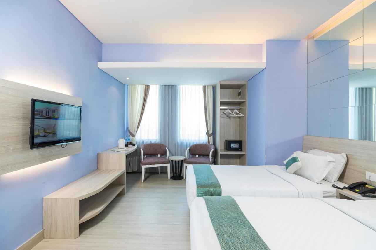 Royal City Hotel Jakarta Exterior foto