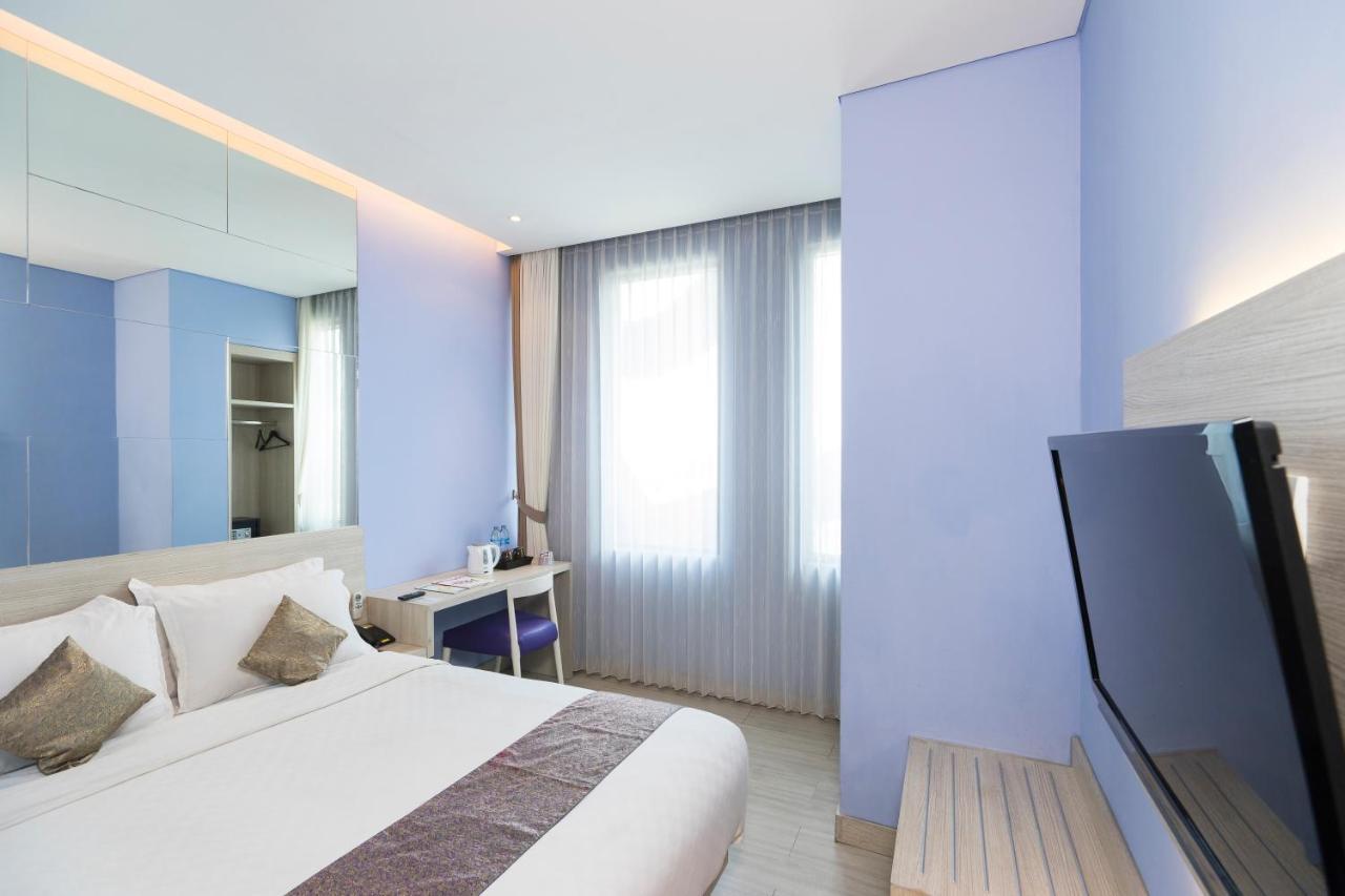 Royal City Hotel Jakarta Exterior foto